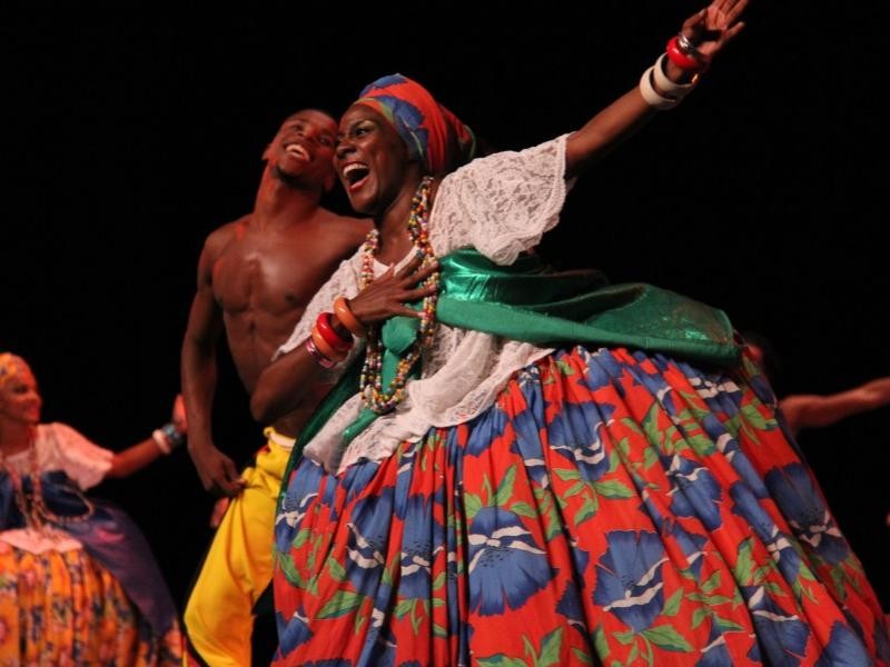 Dance culture in Brazilian society, samba is a symbol of Brazilian ...