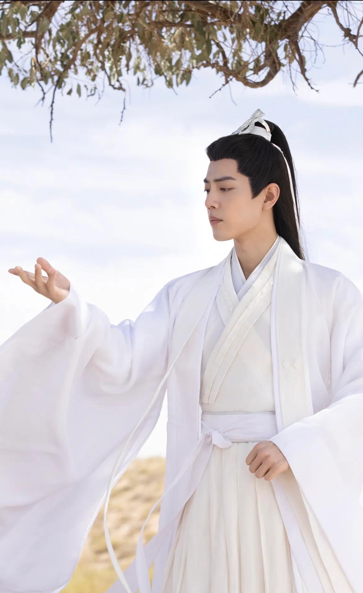 "Jade Bone" hides a knife in the sweetness, Shiying looks cold and ...