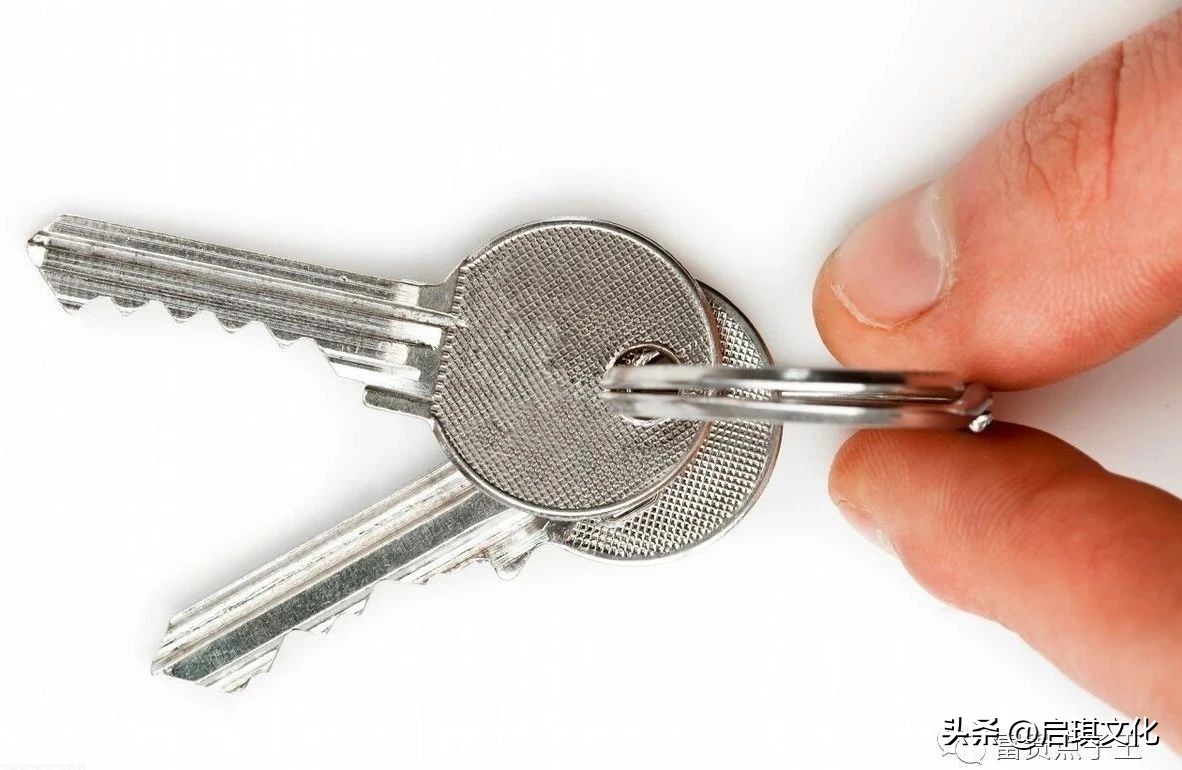 If you have old keys at home, don't throw them away. It's hard to buy