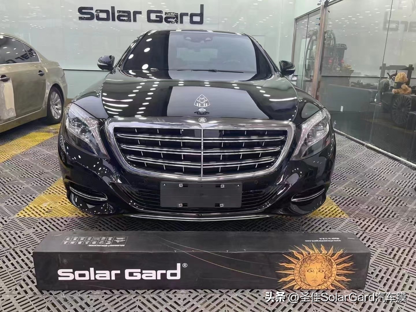 Why are car stickers so expensive? someone who came here told you iNEWS