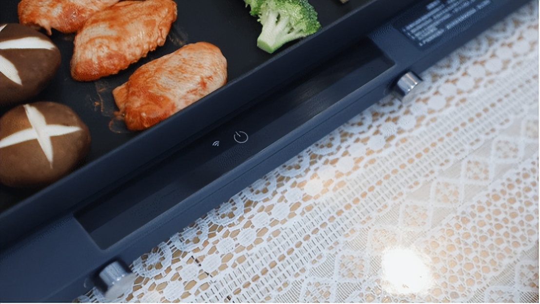 What is the difference between dozens and hundreds of induction cookers