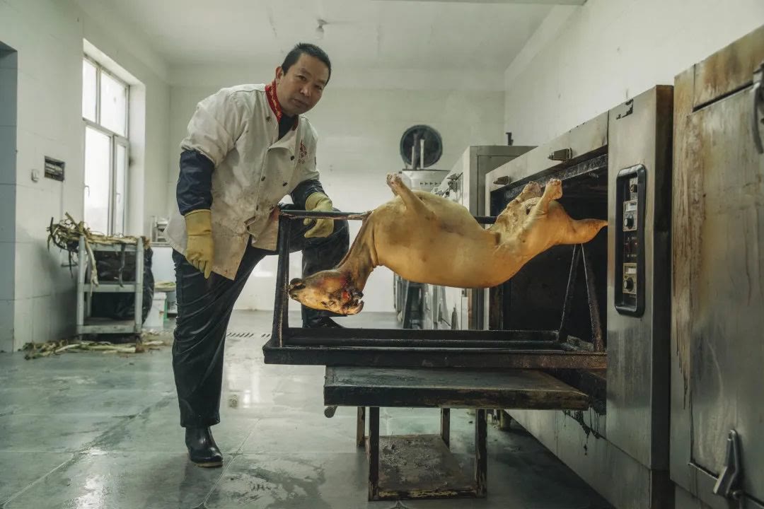 A roasted whole sheep, full of ritual - iNEWS