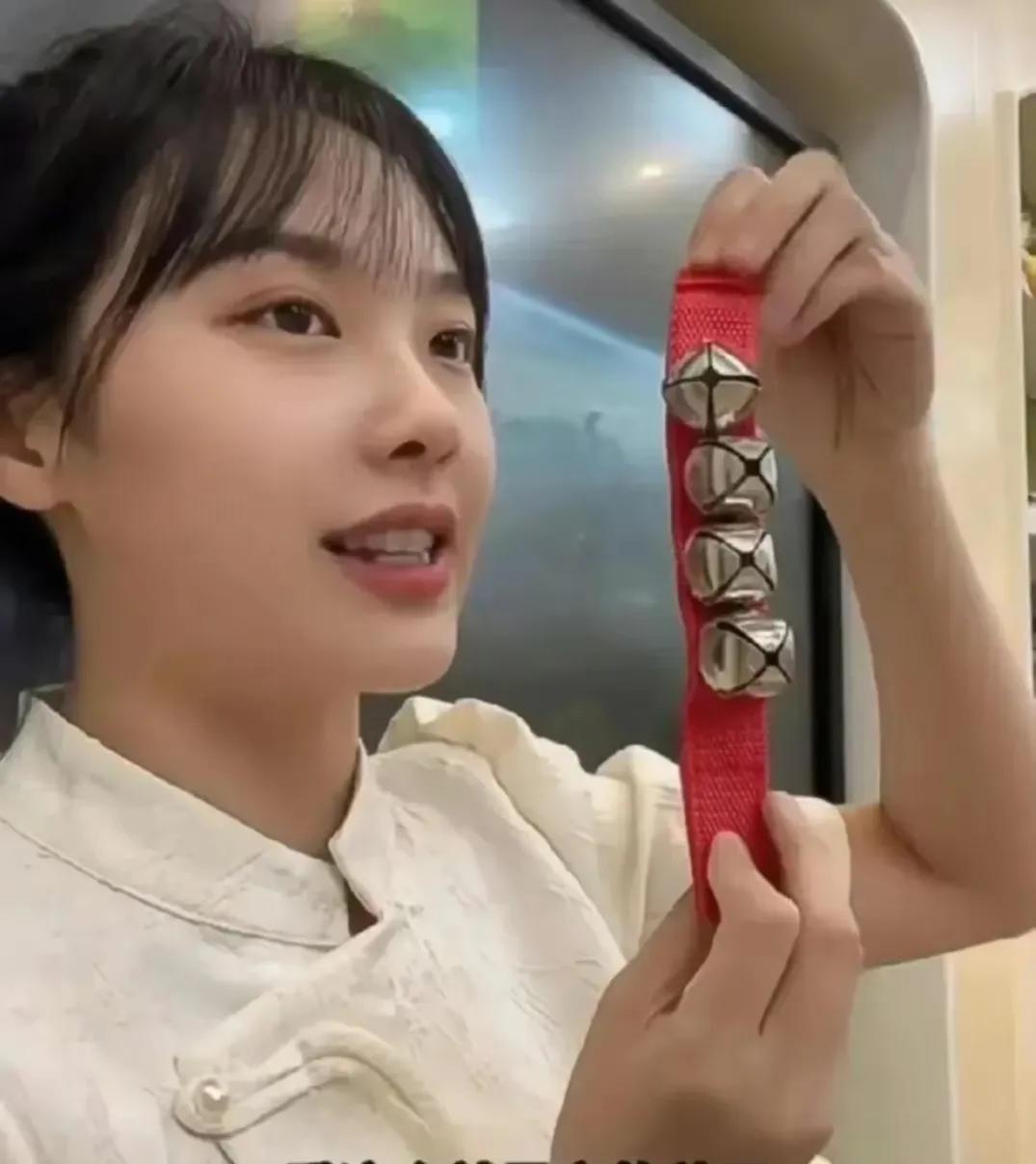 Dig, dig, dig, let Mr. Huang go, everyone, don't dig, dig, dig - iNEWS