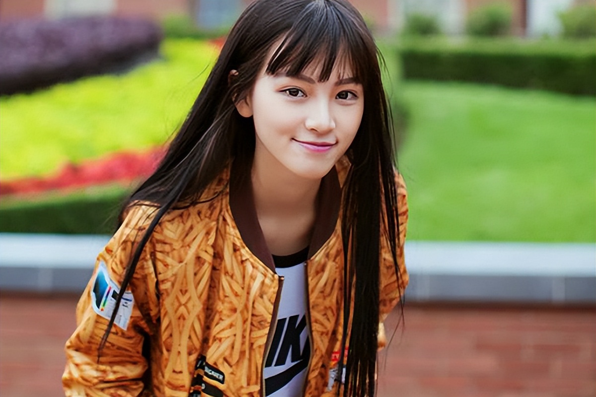 wuhan-university-s-beauty-ranking-li-shamin-huang-cancan-and-wu-qian