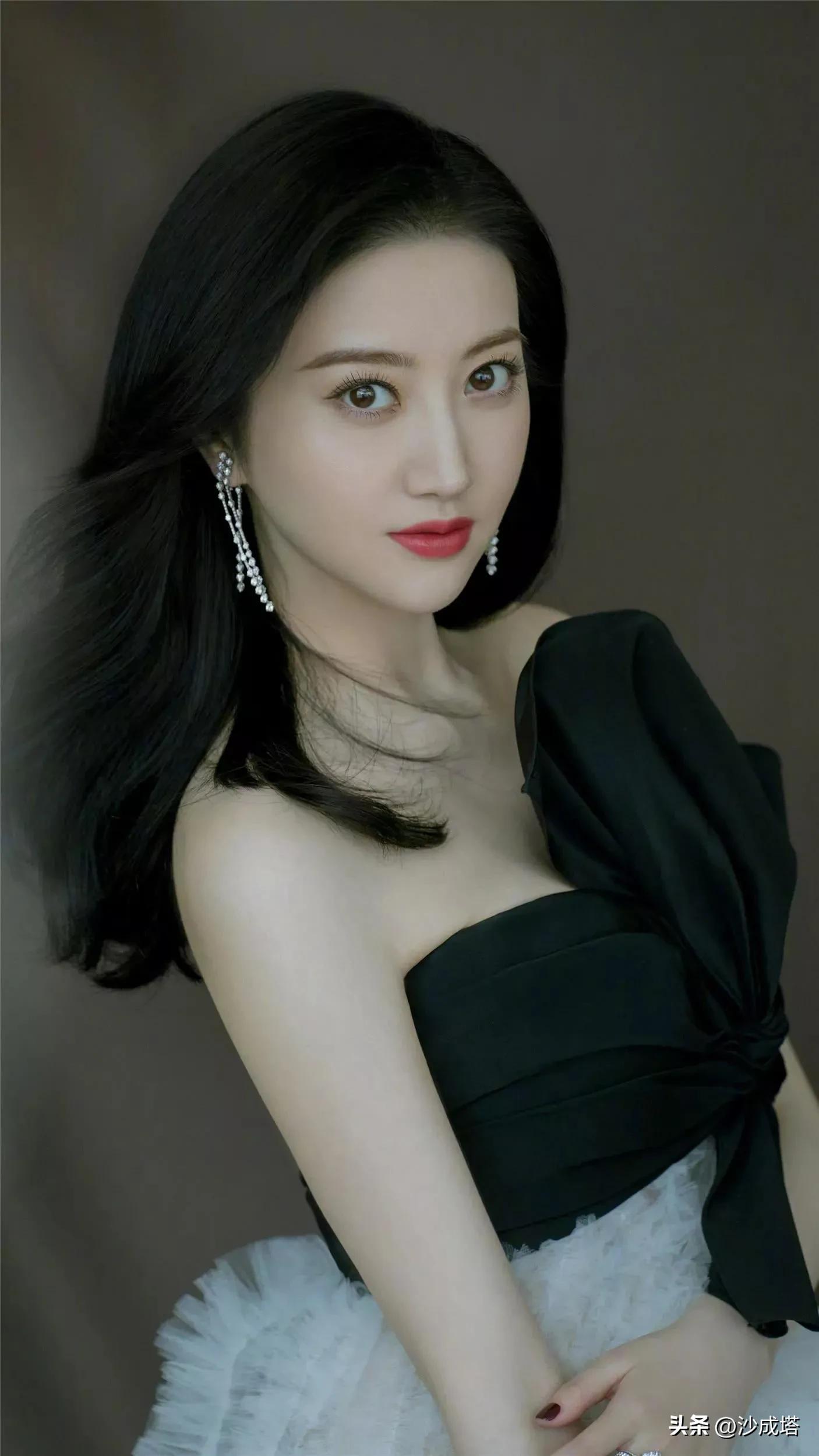 Sexy Jing Tian - iMedia