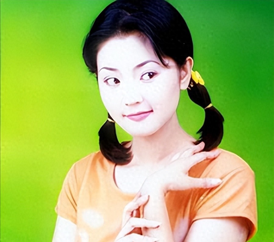 From "CCTV's No. 1 Sister" to "No Such Person", 49-year-old Fang Qiong ...
