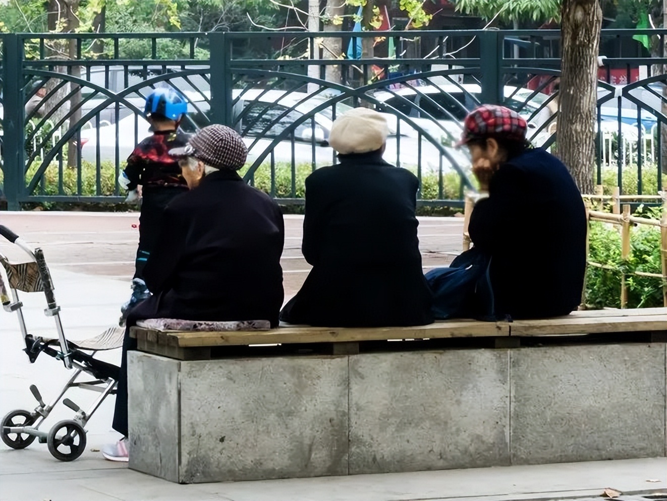 Stem cells promise 'new weapon' to 'wake up' Alzheimer's patients iNEWS