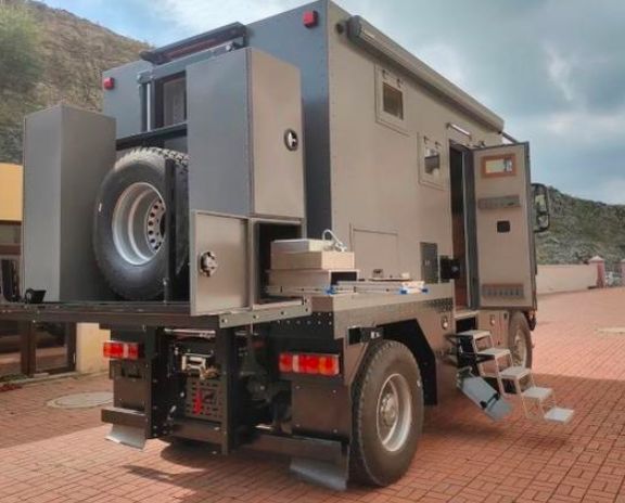Doomsday RV?The battery life is more than 1000km, and the C2 can be ...