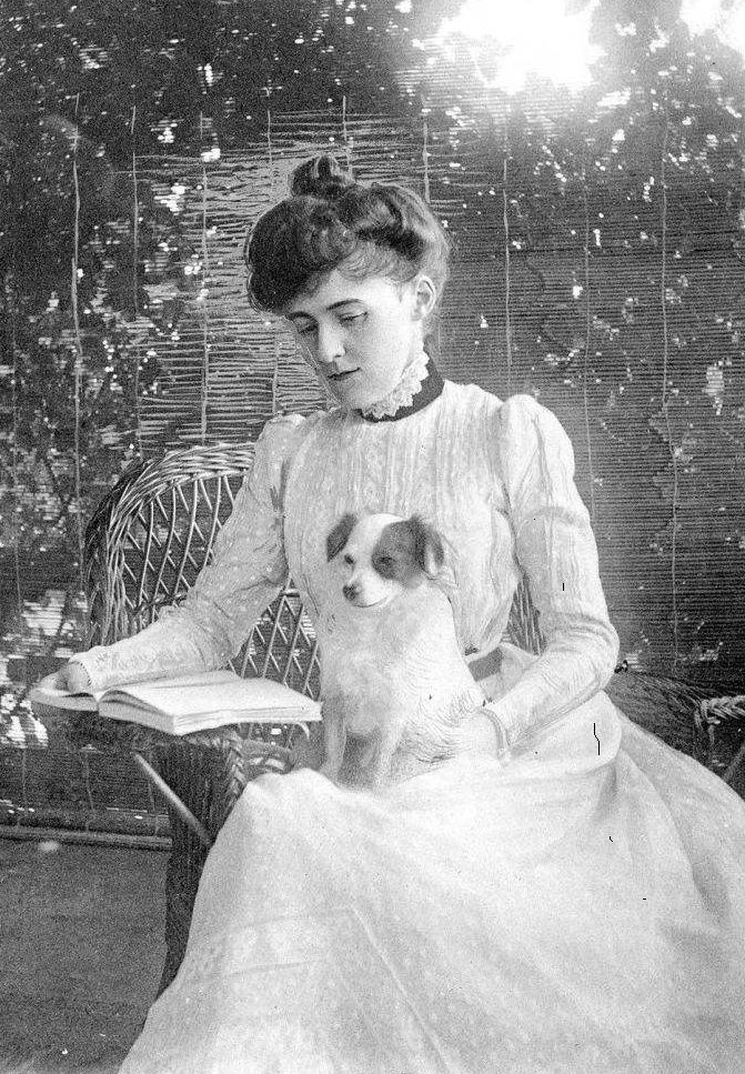 The famous American female writer, Edith Wharton's eight aphorisms, the
