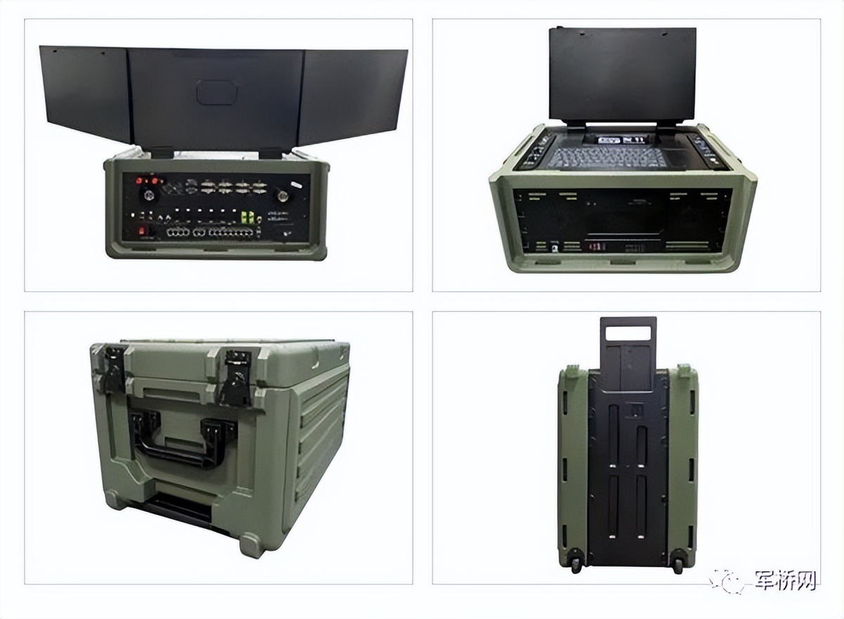 Three screen mobile portable command box MCS 3000 iNEWS