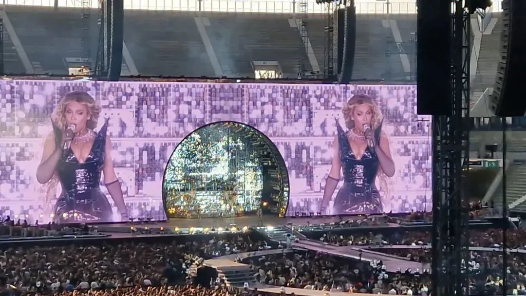 Turn the concert into a dance floor? Beyoncé demonstrates what it means ...