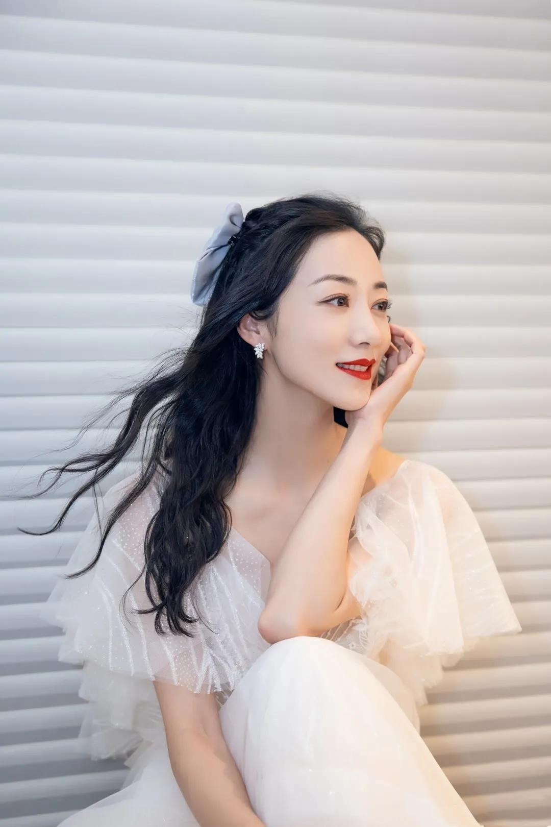 Han Xue suddenly officially announced her 