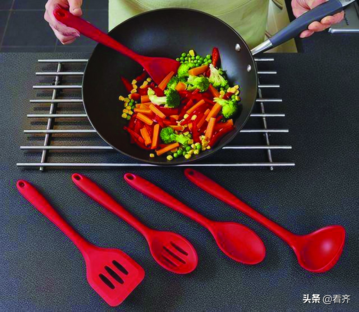 The new darling of the kitchen industry are silicone kitchen utensils