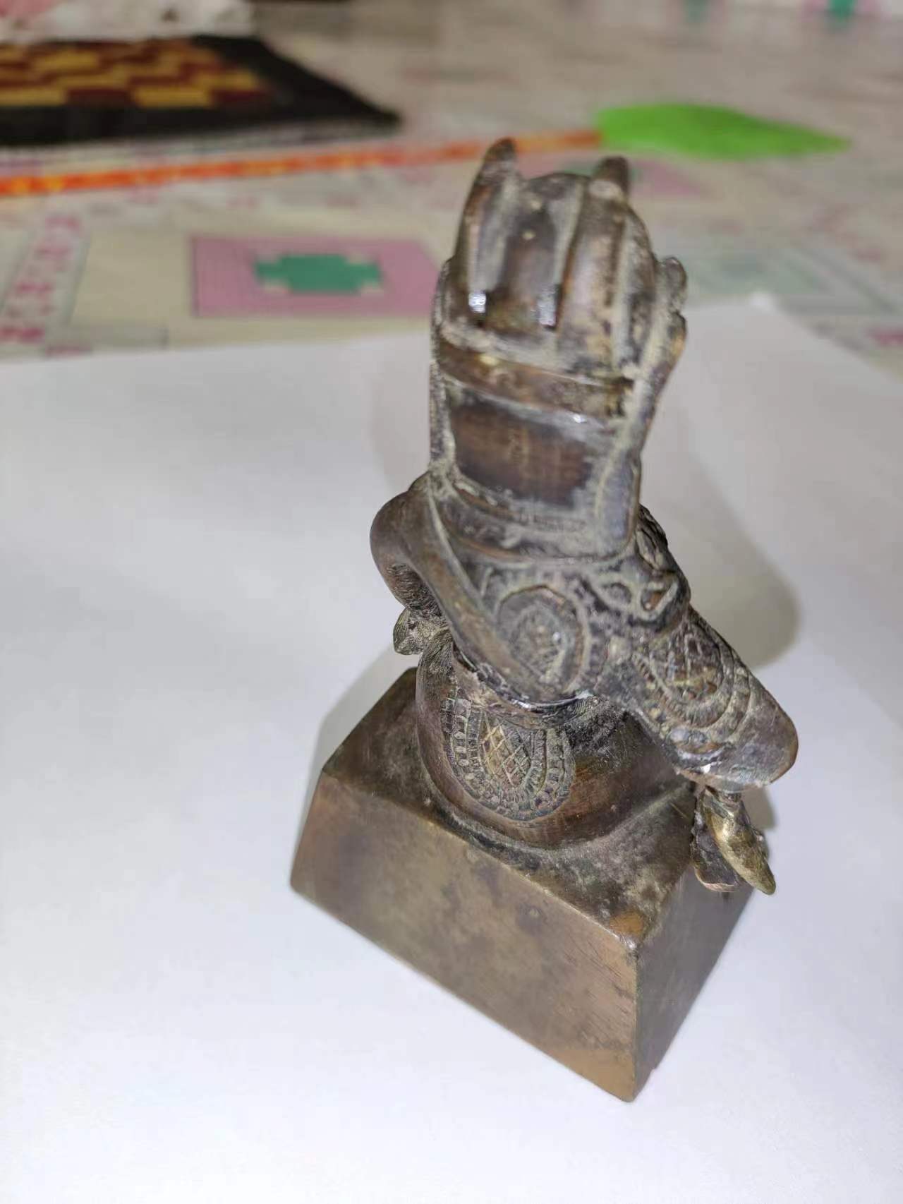 How much do you know about bronze Buddha statues iNEWS
