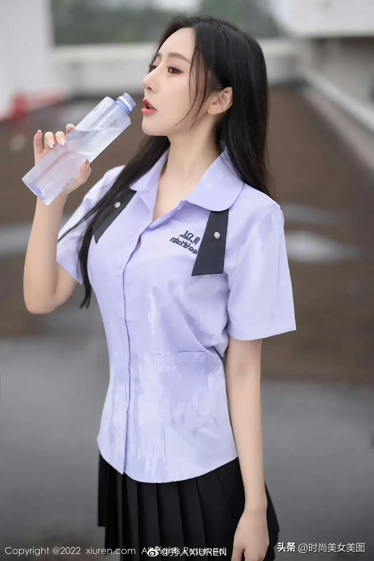 Yaoyao in school uniform - iNEWS
