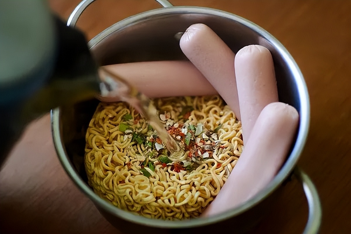 Shredded potatoes with rice, steamed buns with porridge... are you