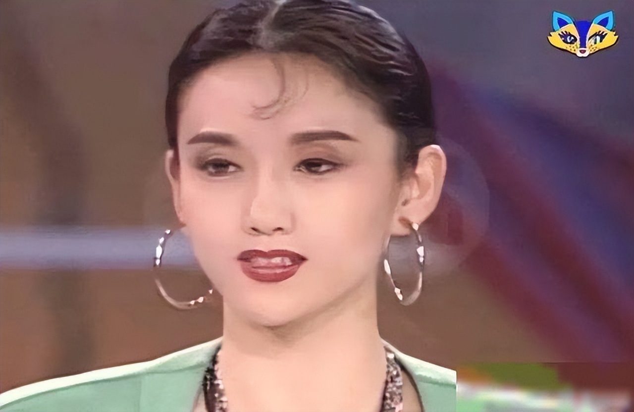 These stars used to look like this when they were young, and the third ...