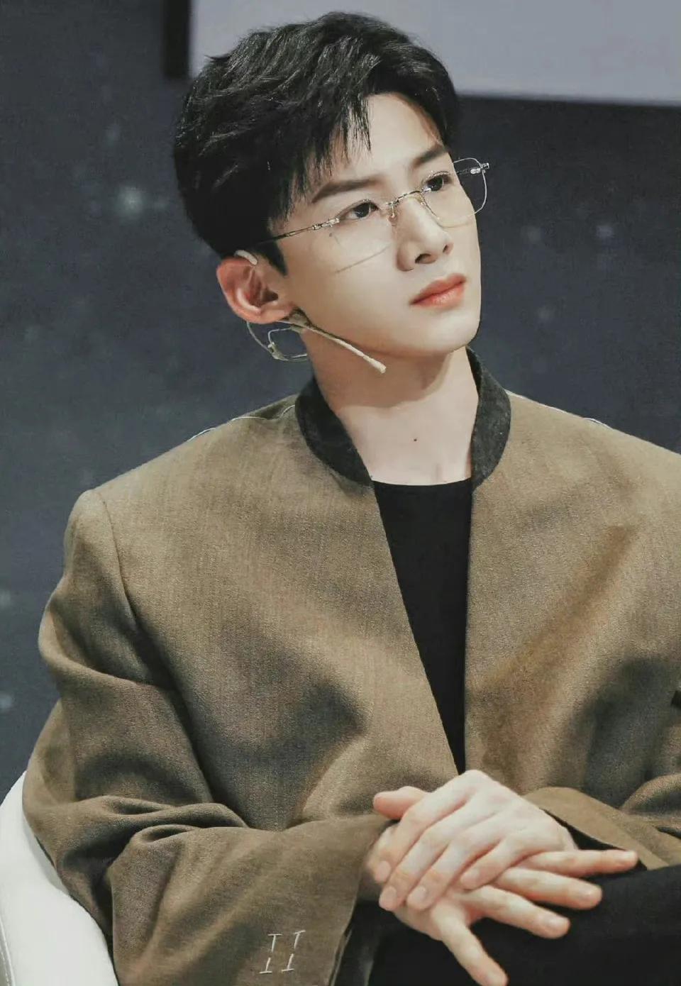 Xiao Zhan Dilireba Yang Yang Wang Yibo Ren Jialun Zhu Yilong Yang