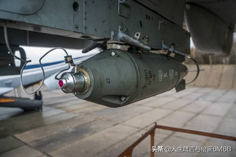 Li 76 The combat capability of the IL-76 military transport aircraft - iNEWS