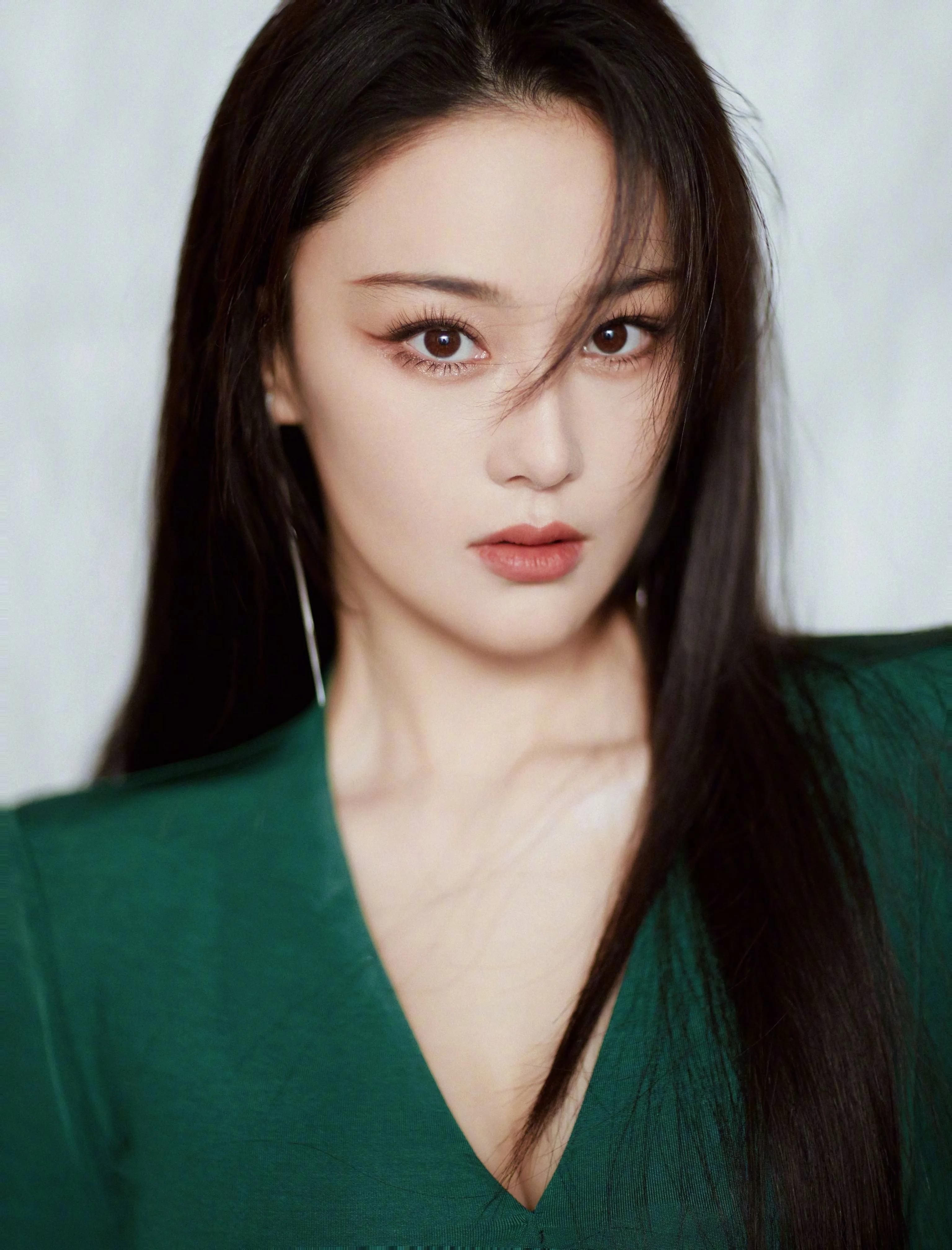 Zhang Xiyu wallpaper selection - iNEWS