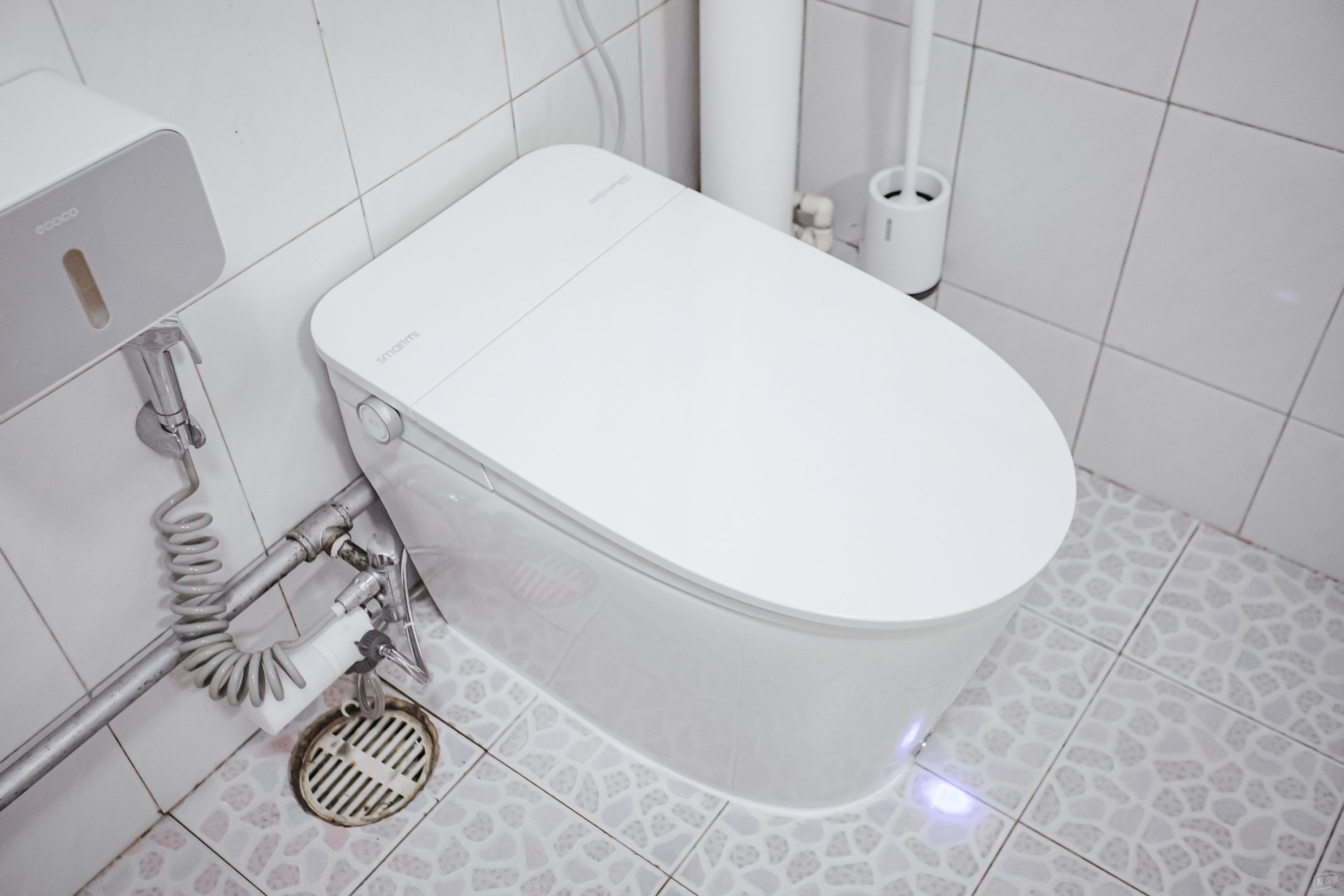 After replacing the smart toilet twice, the "4 no choices" summed up