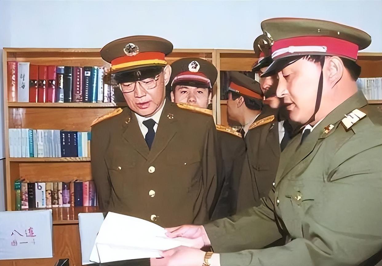 Wang Ruilin: Secretary of Deng Xiaoping, official to deputy state level ...