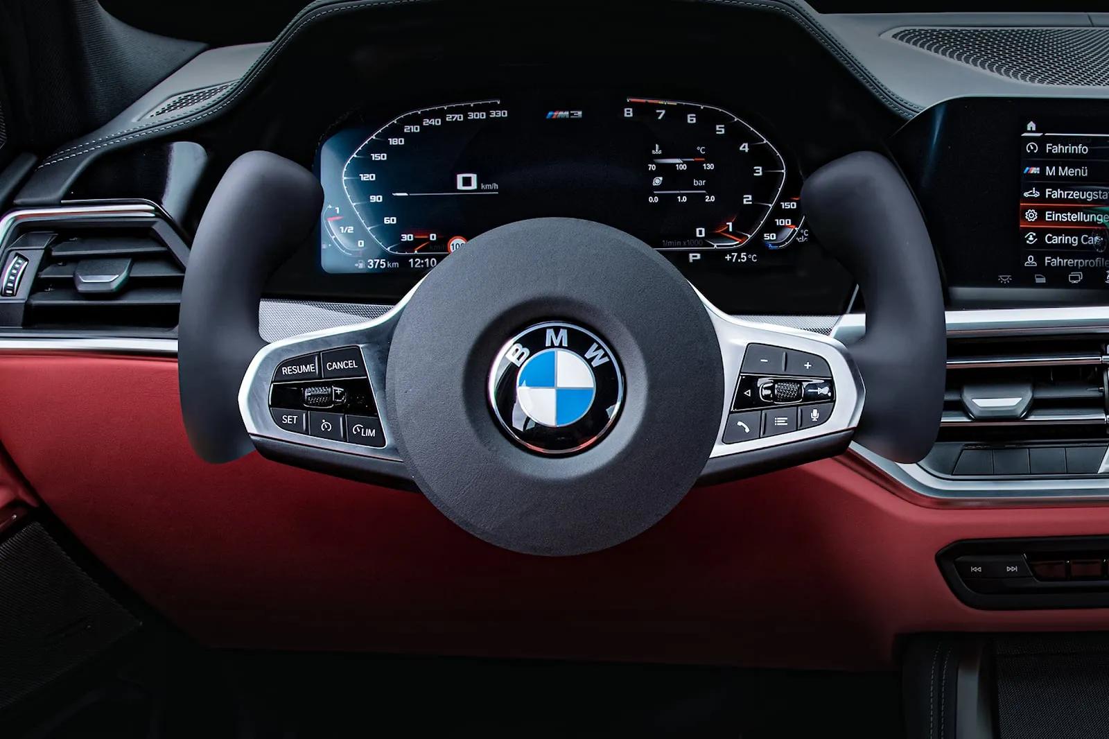 2023 BMW "rectangular" Steering Wheel Is Coming, Vertical Handle ...