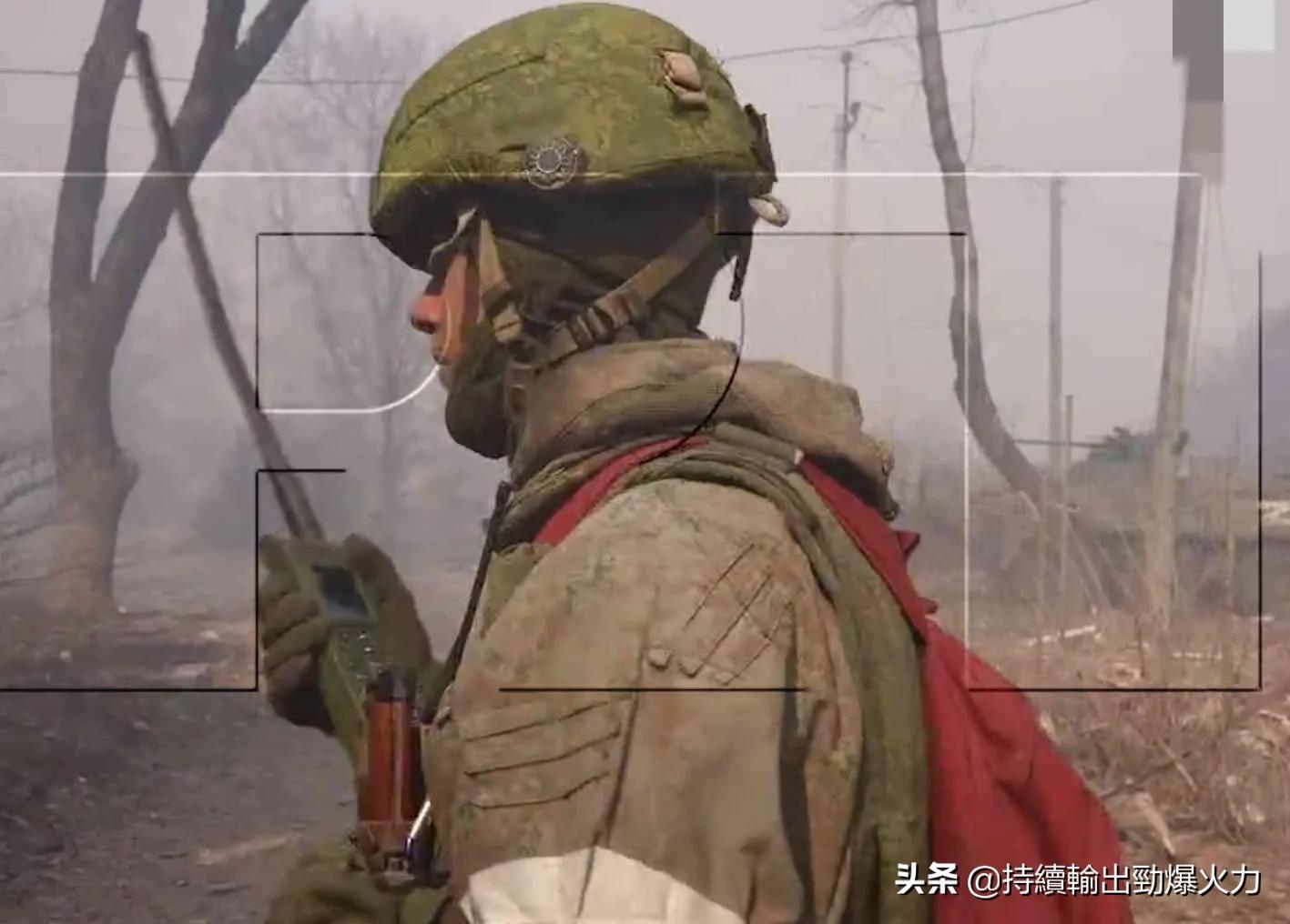 "RussianUkrainian War" Xiaohong backpack commander quickly became popular on the iNEWS