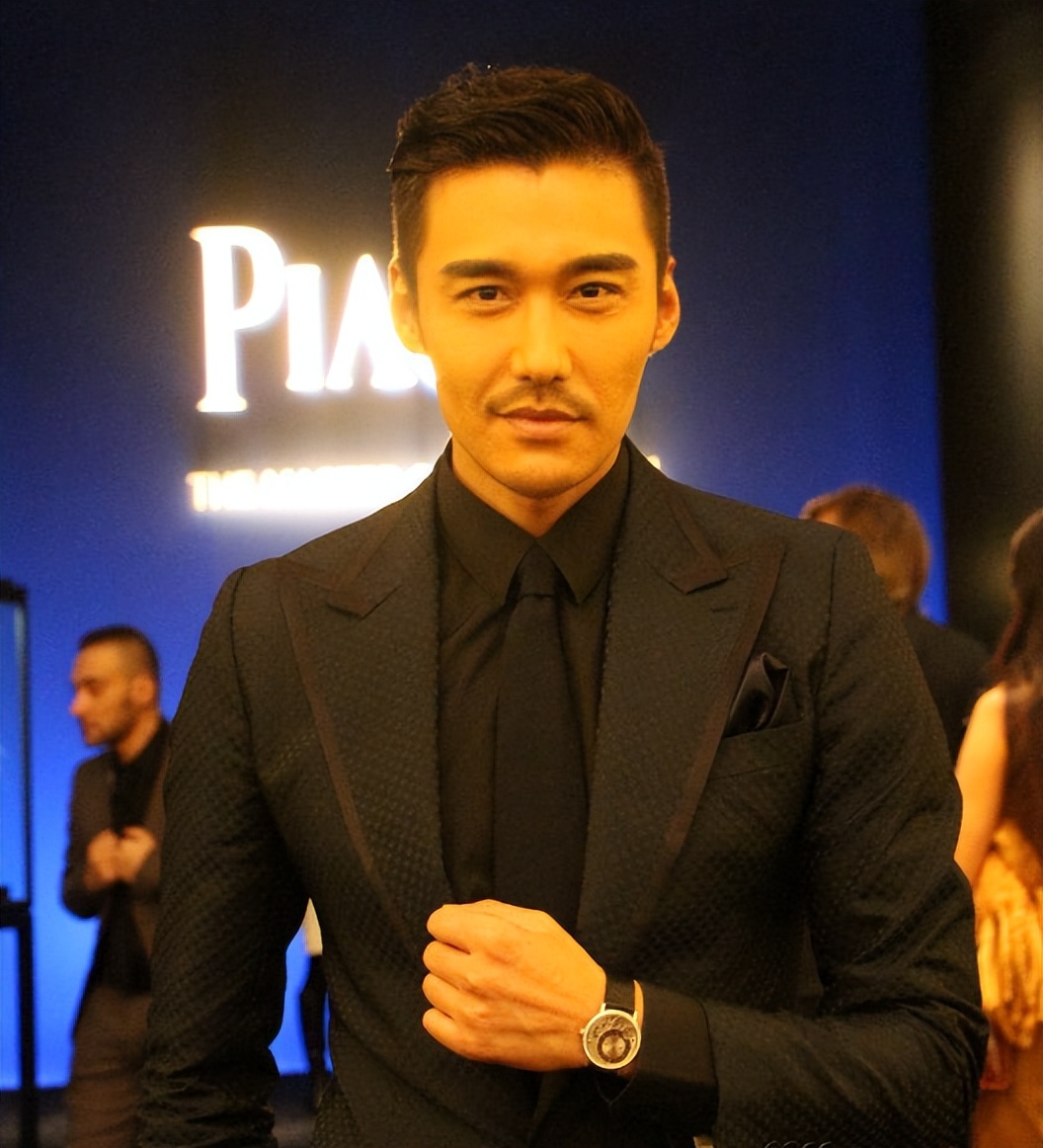 Hu Bing s Announcement Of His Marriage Shocked The Entertainment Circle 