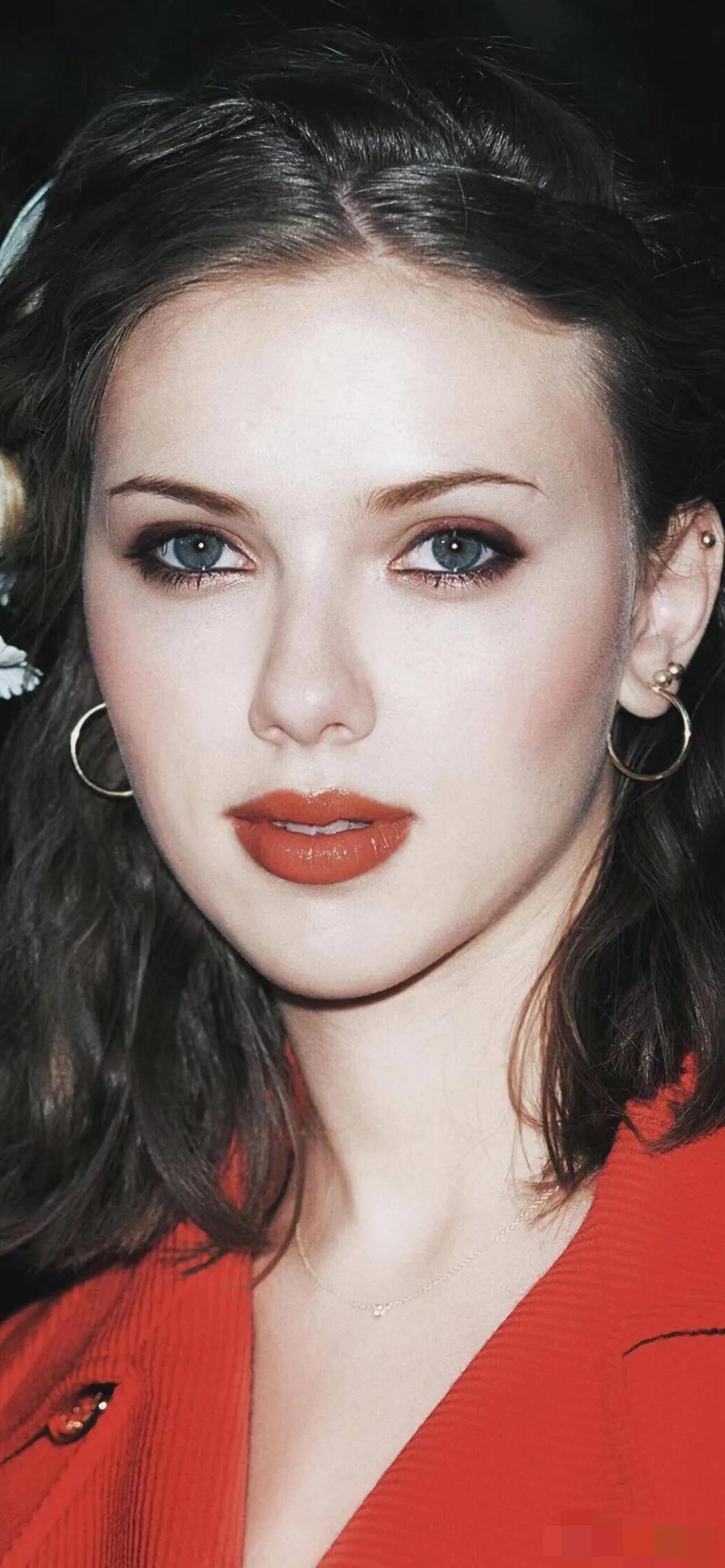 Scorpio girl Scarlett, the coolest widow in history - iMedia