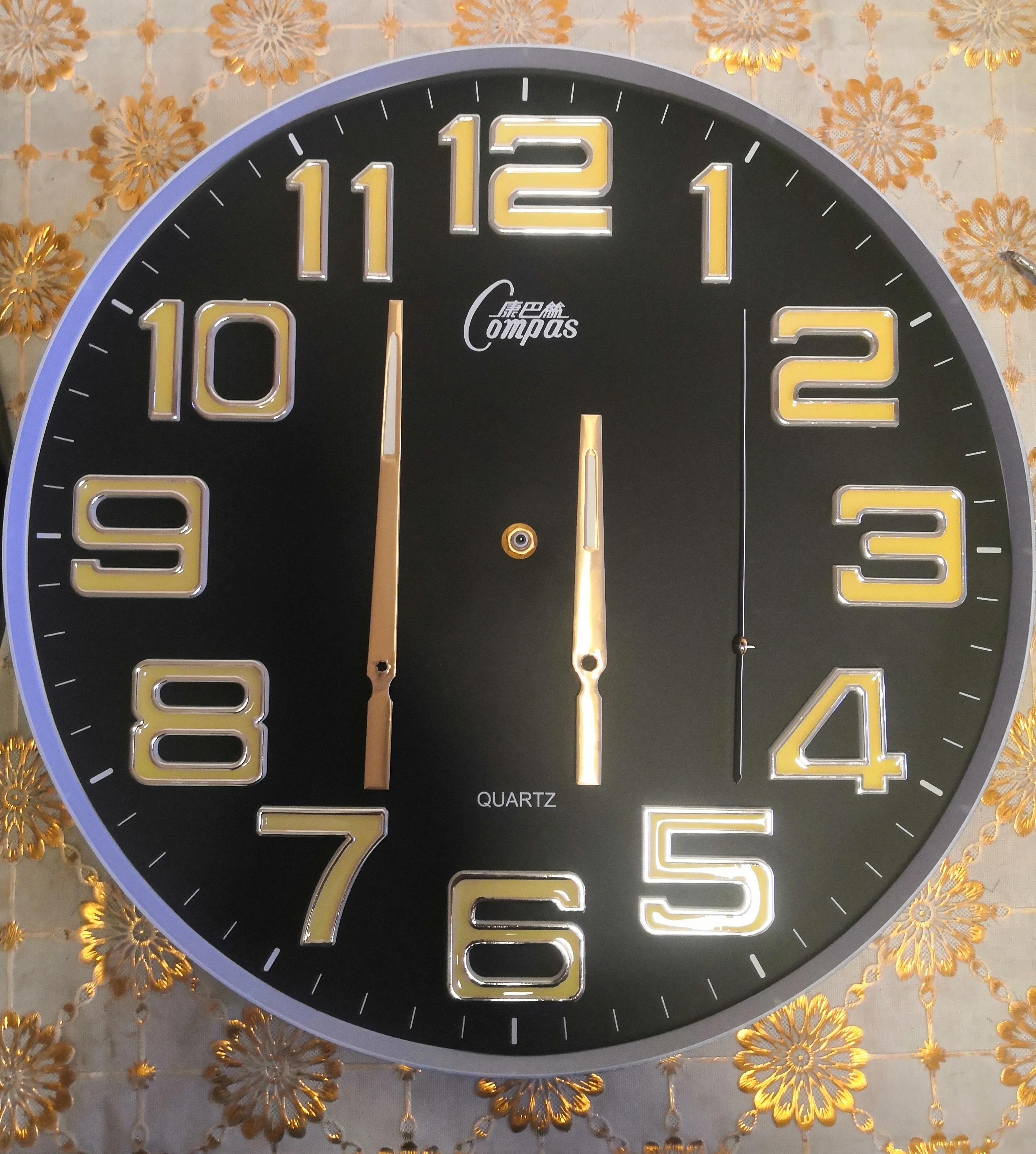 The electronic wall clock doesn't go away, don't dispose of it casually