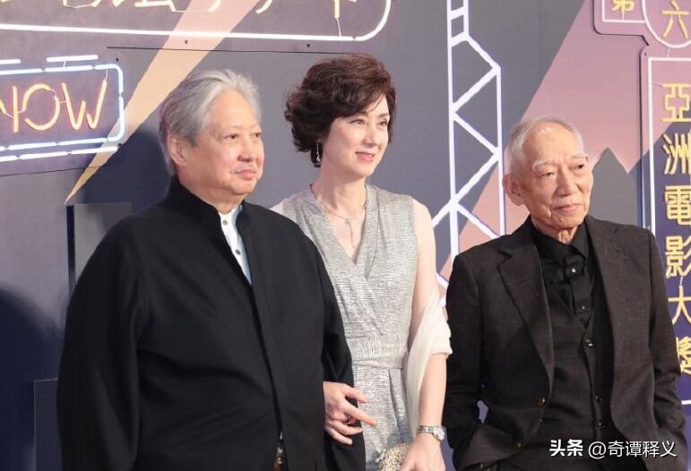 71yearold Sammo Hung leans on crutches and walks the red carpet, 58