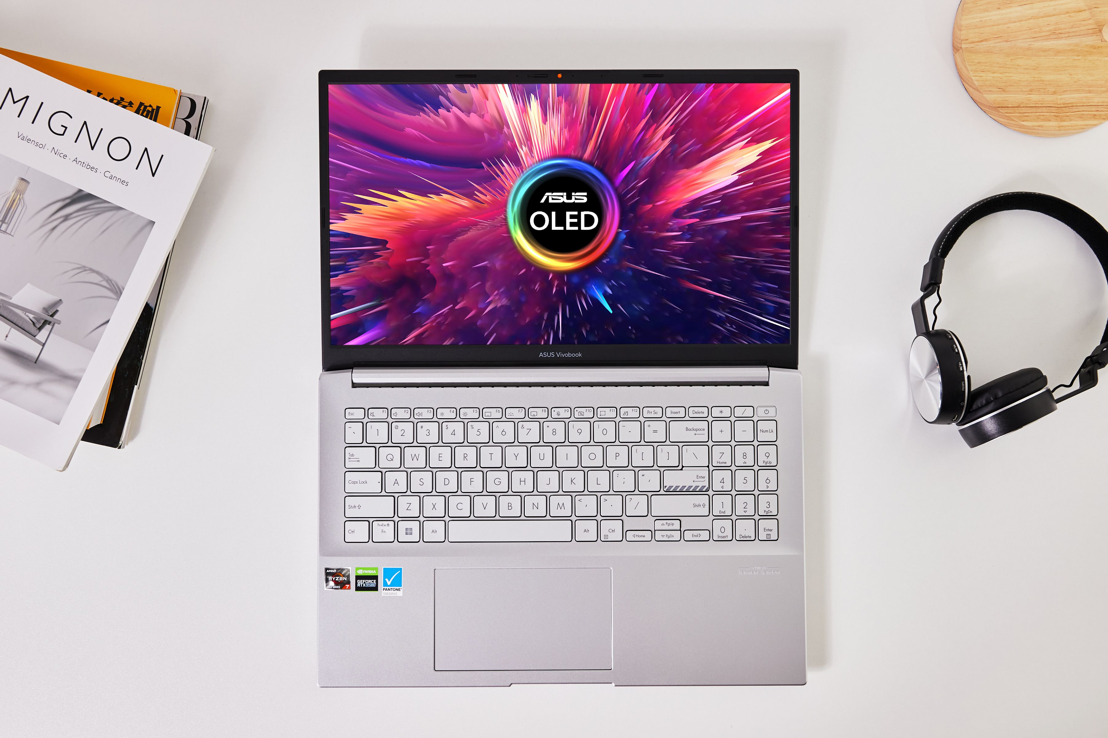 Can I buy a laptop OLED screen?I have summarized the advantages for you