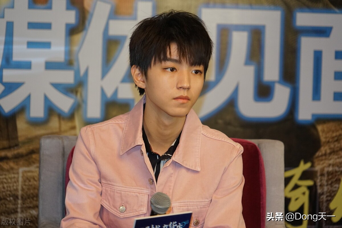 How miserable is Wang Junkai?As the pioneer of TFboys, after he became ...