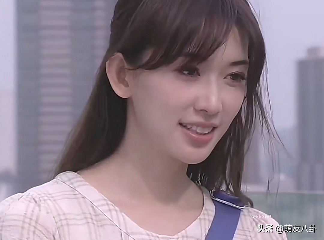 Lin Chiling is in good condition without makeup, and she has changed a ...