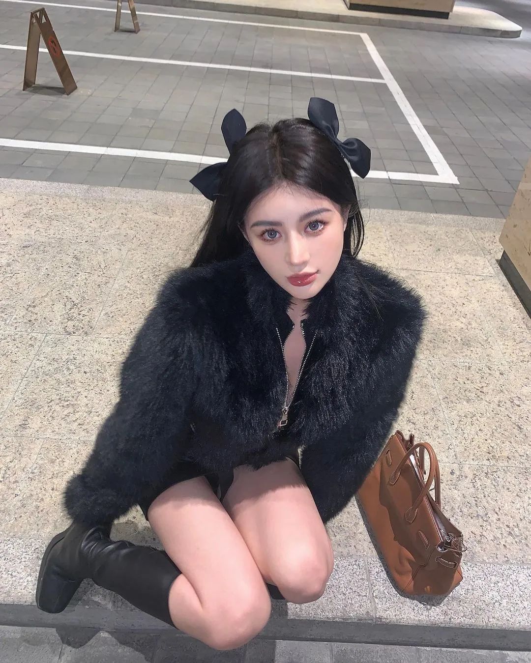 美女網紅家郡呀，獨特氣質，風格大膽，完美身材吸粉146萬- 頭條匯