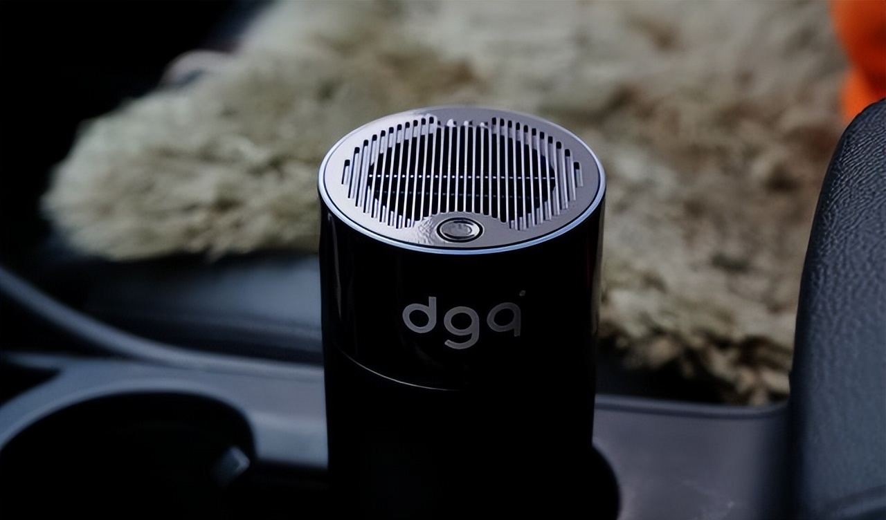 DQG's new vehicle-mounted formaldehyde removal device, can the small ...