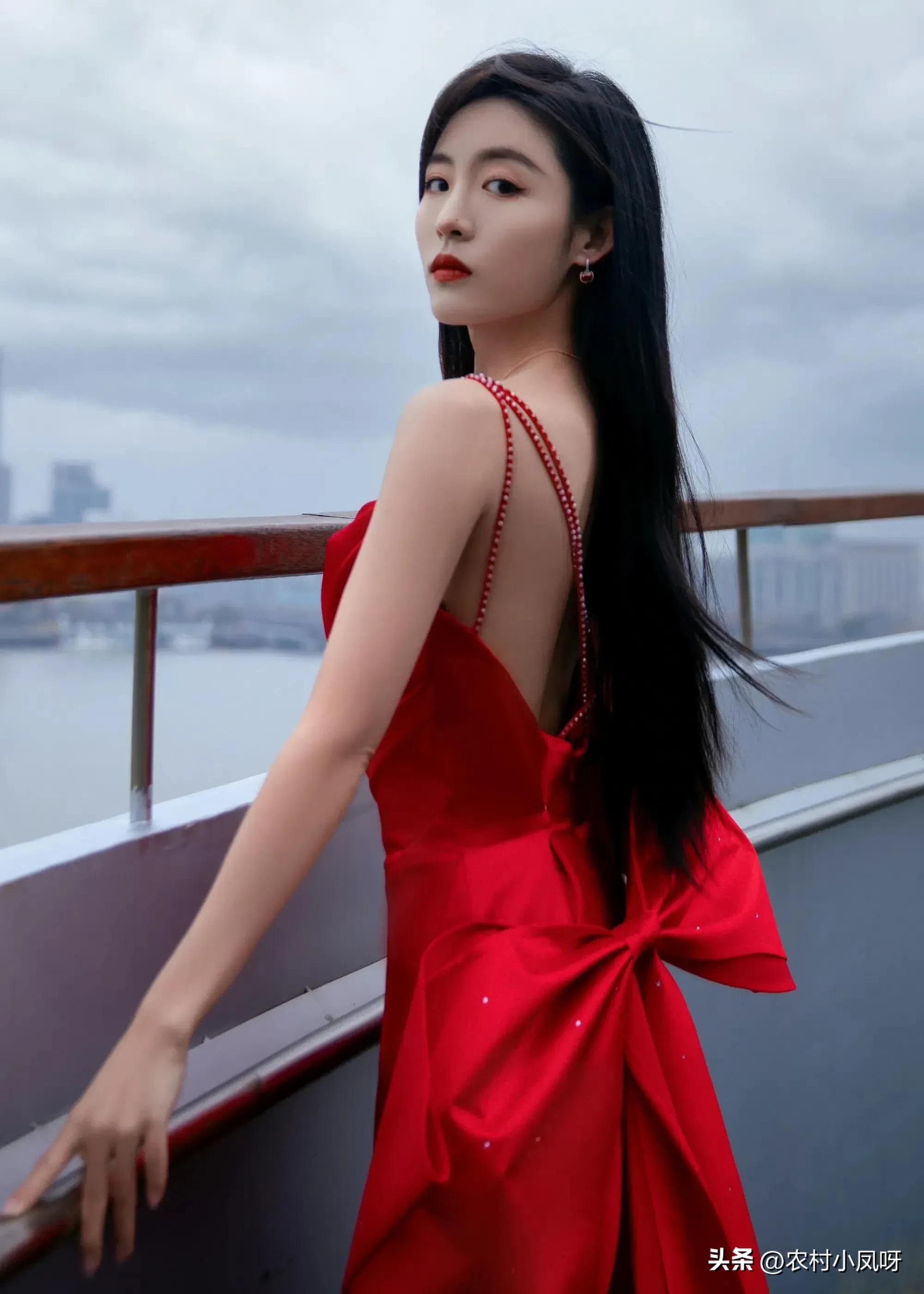 Share the picture—Sun Rui, the goddess of temperament, has a beautiful ...