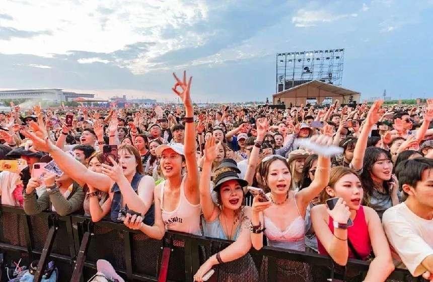 Qinmahu·Horseshoe Music Festival explodes! 38,000 people participated