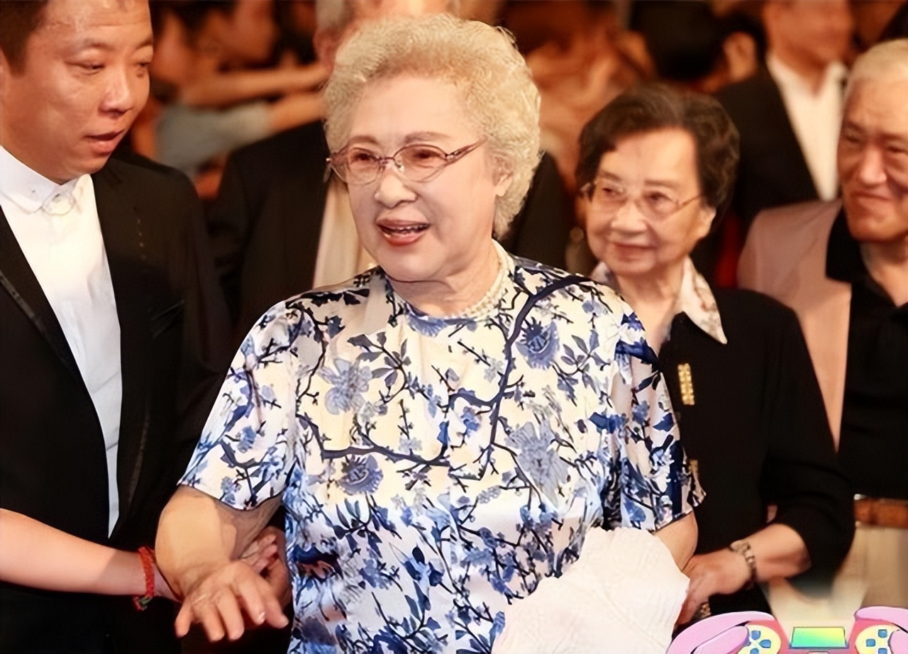 Suffering from cancer at the age of 44, and still alive at the age of