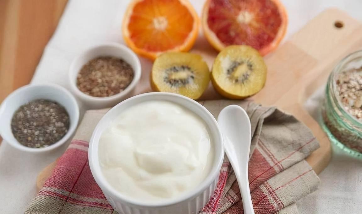 Some foods should be eaten as little as possible, yogurt has been
