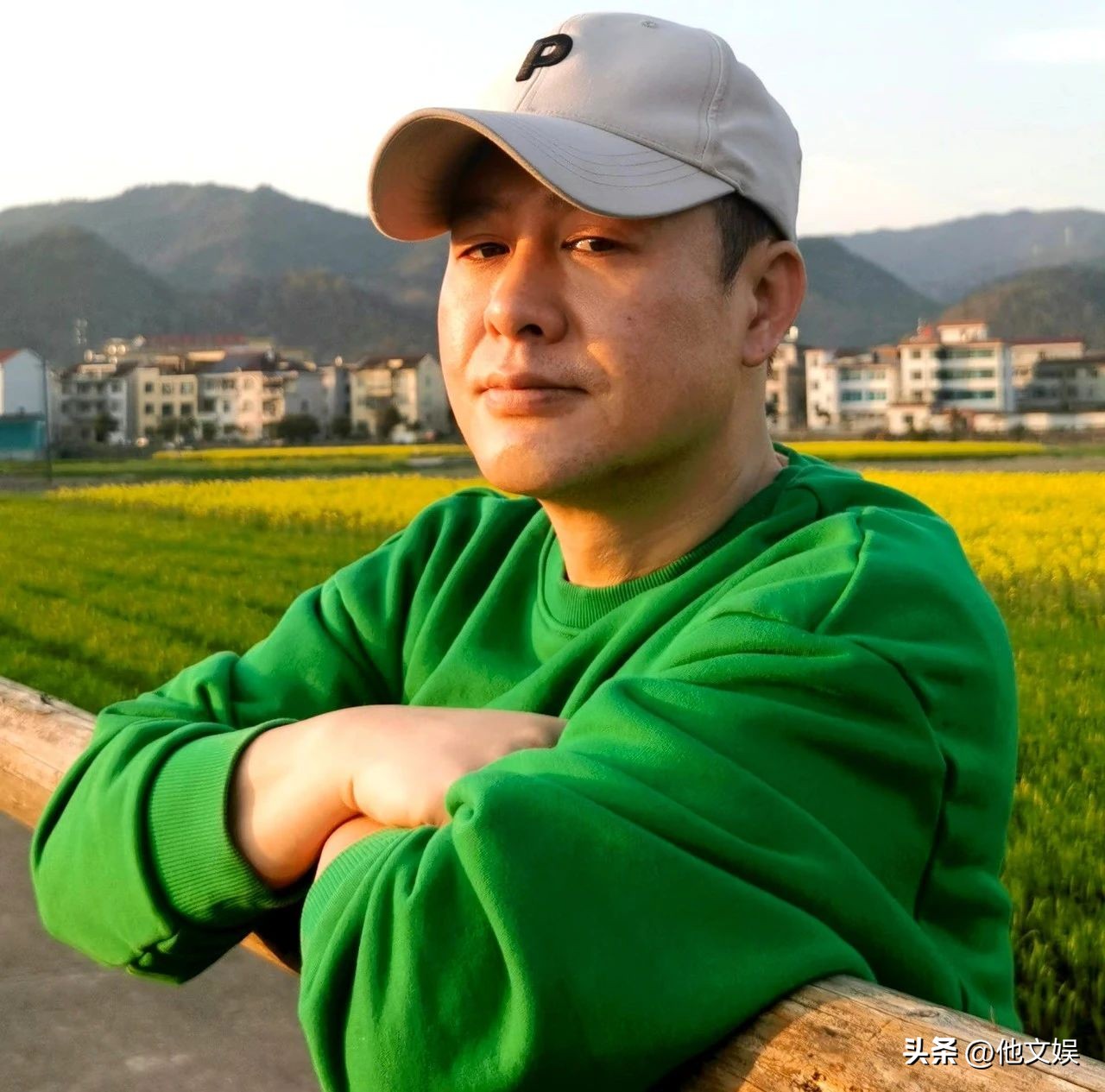 Zhang Songwen had a simple birthday on the crew, and the two lovers in ...