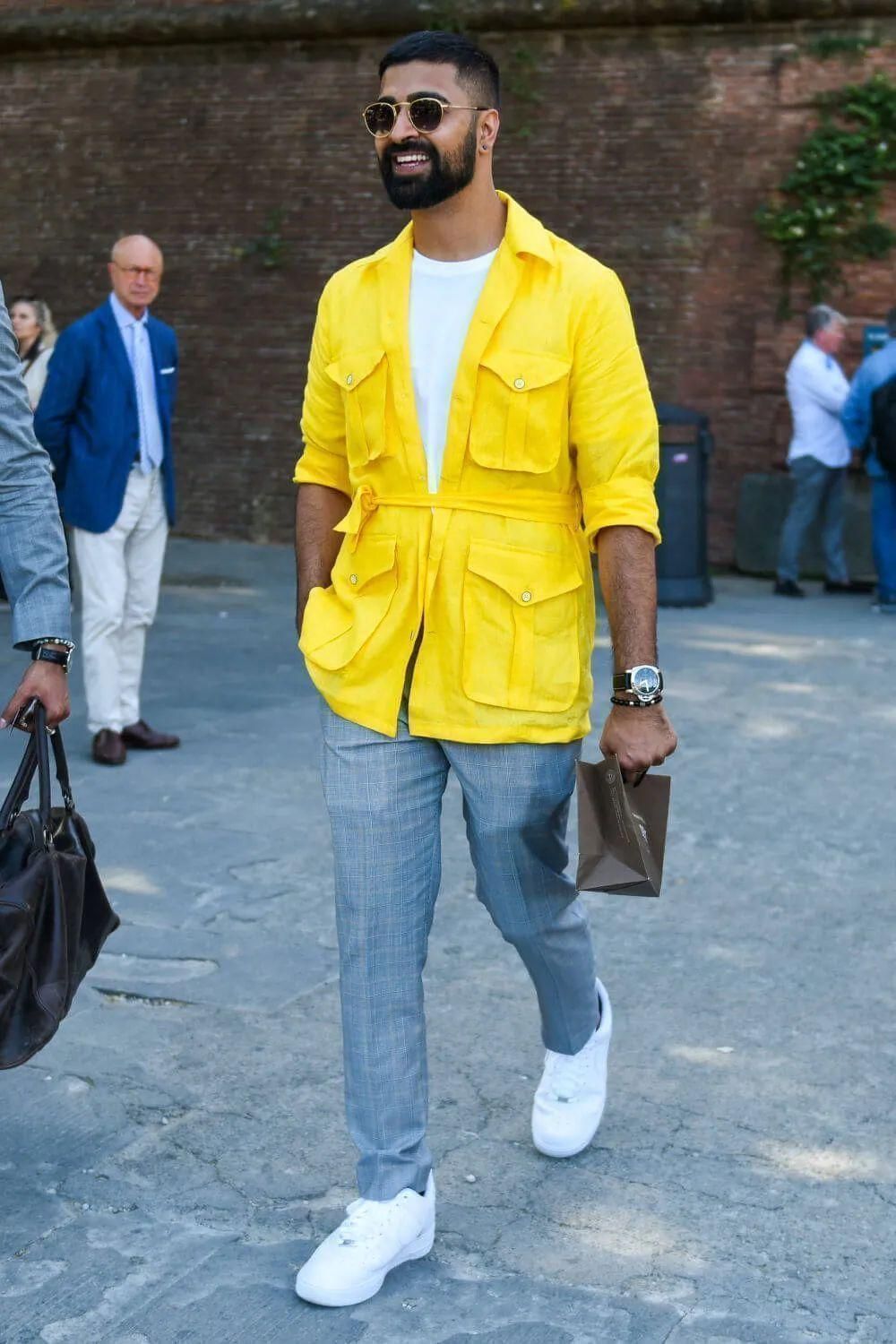 Suggestion for middle-aged men: Wear less 