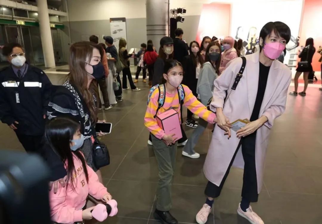 Jenny Jin is letting herself go more and more? - iMedia