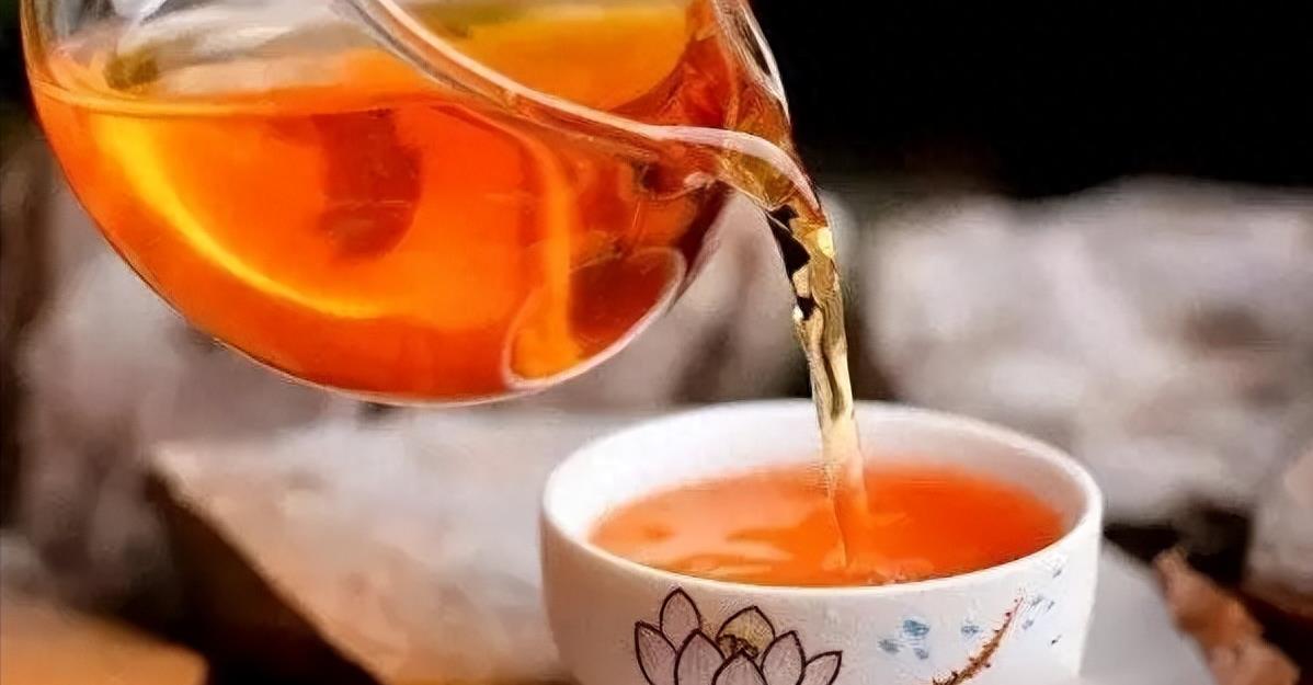 Drink 23 cups of black tea every day and you will live longer! iMedia