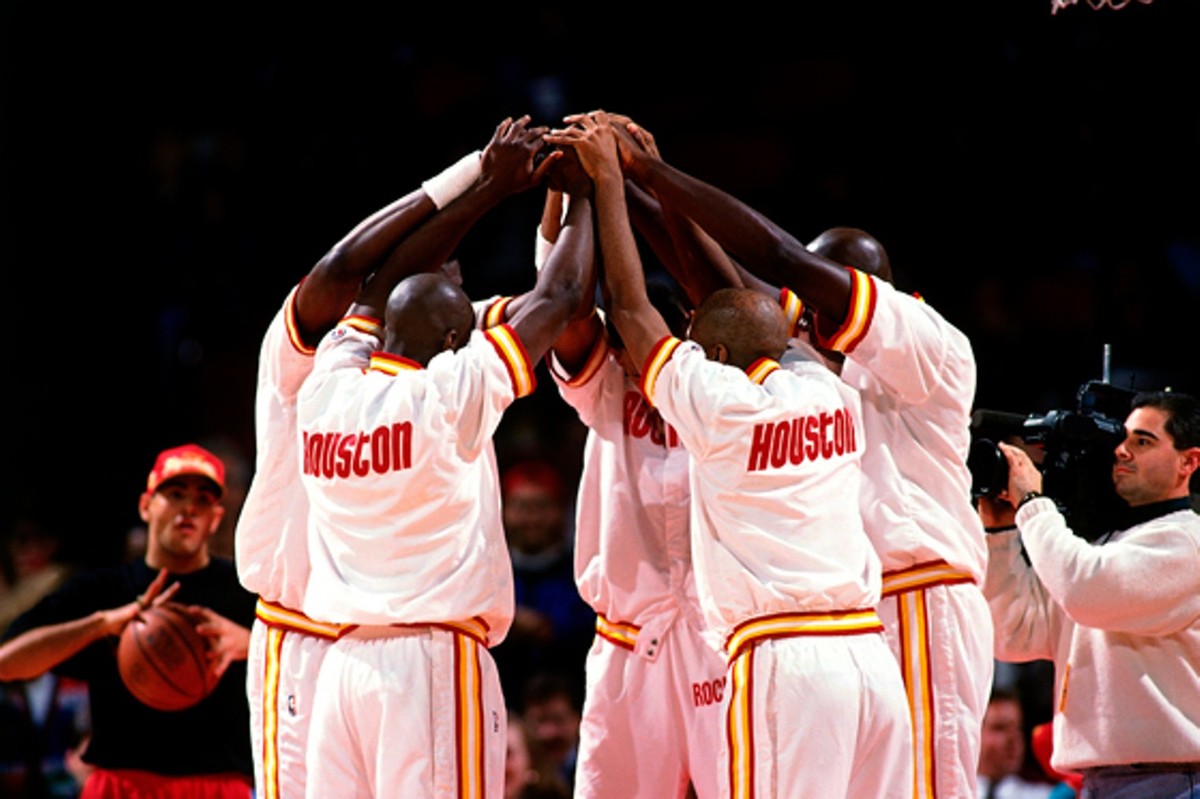 Dameng and Yao Ming are also on the list! The Top Ten Greatest Players ...