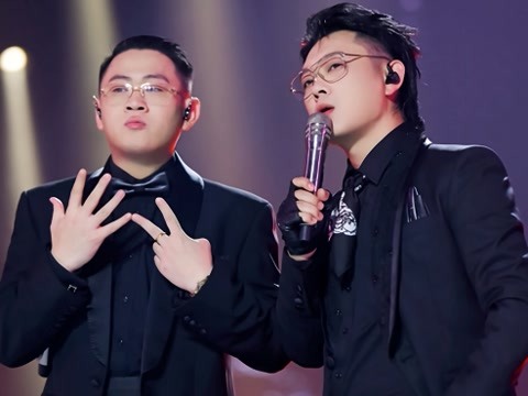 老舅來了Rapper全得立正!寶石老舅一曲《電梯戰神》拷打說唱圈 - 頭條匯