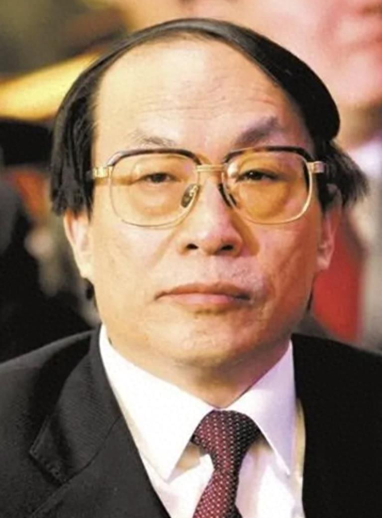 Review: The "giant corrupt" Liu Zhijun colluded with the female boss to ...