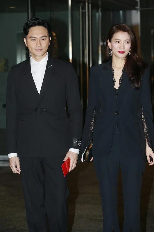 Yuan Yongyi and his wife are really low-key when they walk to the ...