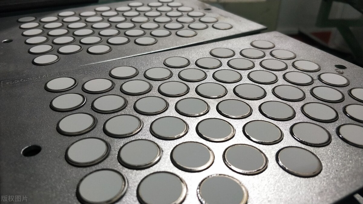 How to handle the UL4200A report for Amazon button/coin battery